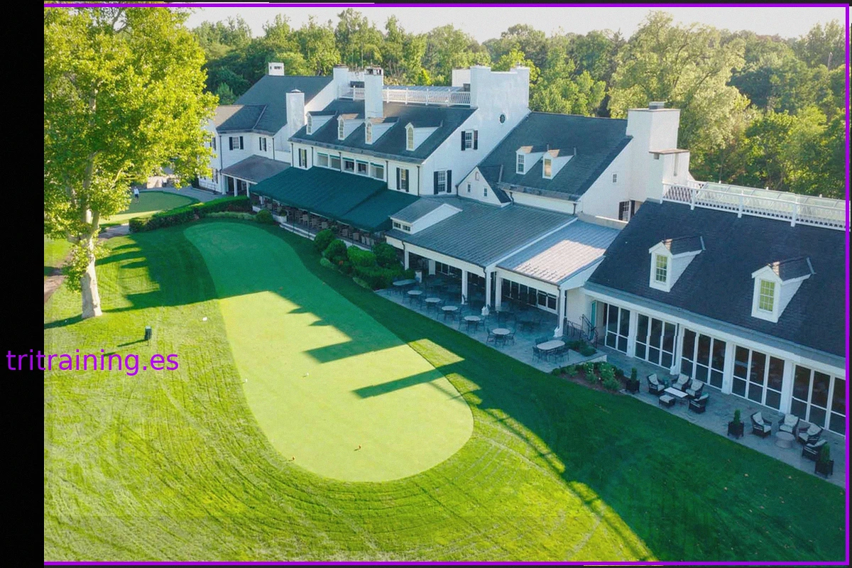Cestas de mimbre, botas de caballo y recuerdos de Bobby Jones: dentro de la histórica casa club de Merion