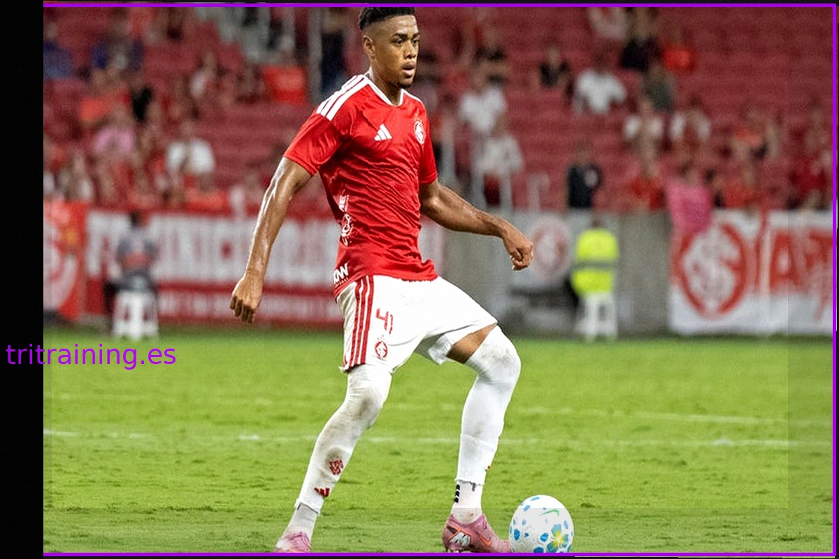 La sanción más "justa" en caso de agresión: Jugador brasileño suspendido hasta la recuperación de su rival